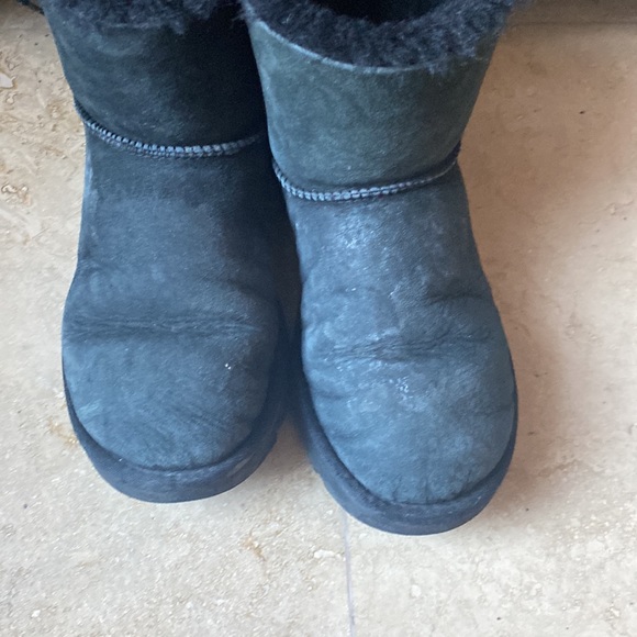 Uggs Bailey Bow II Short Velvet Black Winter Boots - Picture 3 of 6